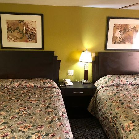 Kings Inn Mexia Bagian luar foto