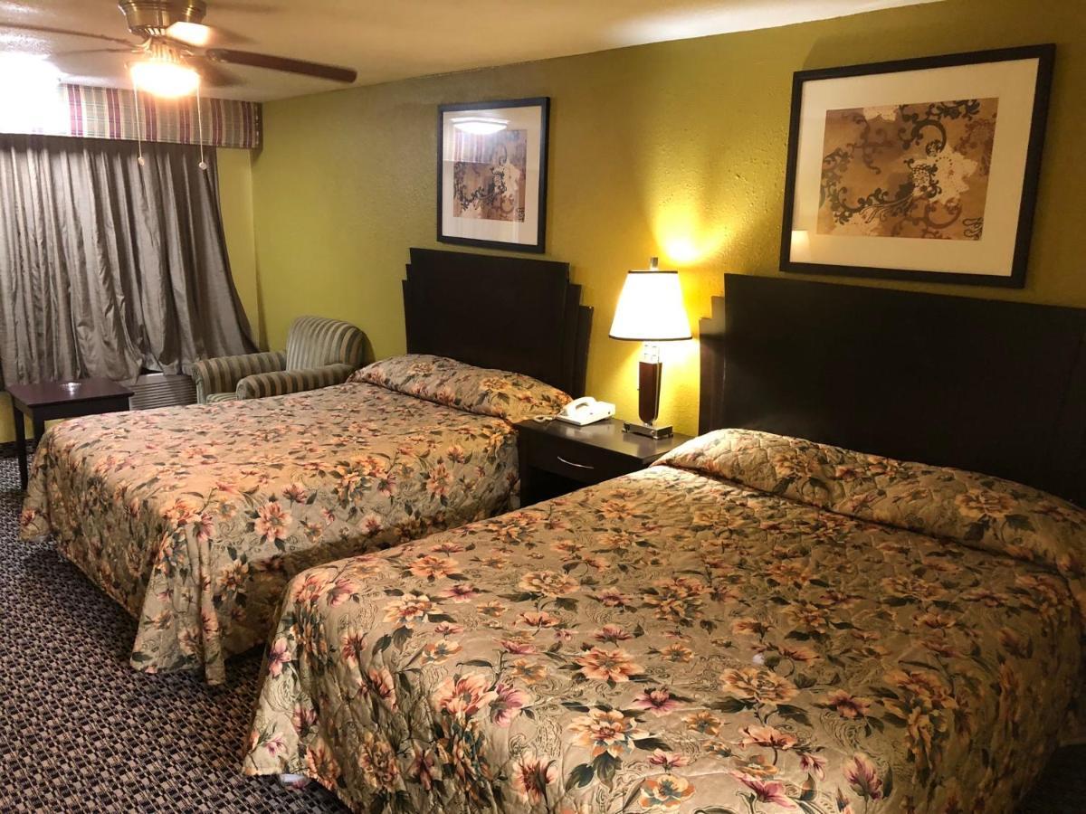 Kings Inn Mexia Bagian luar foto